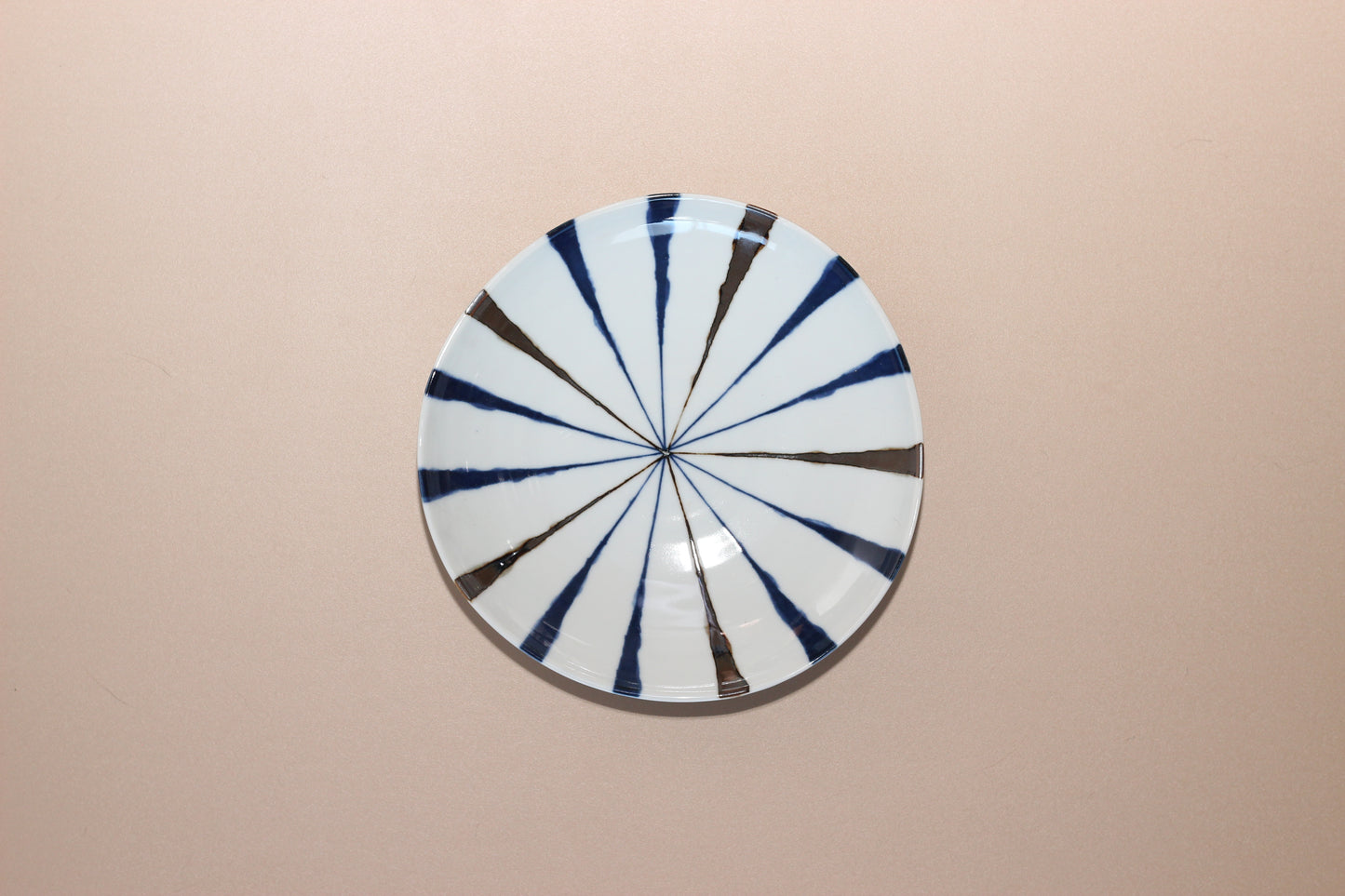 Tokusa | Radial Rusty Indigo Large Plate