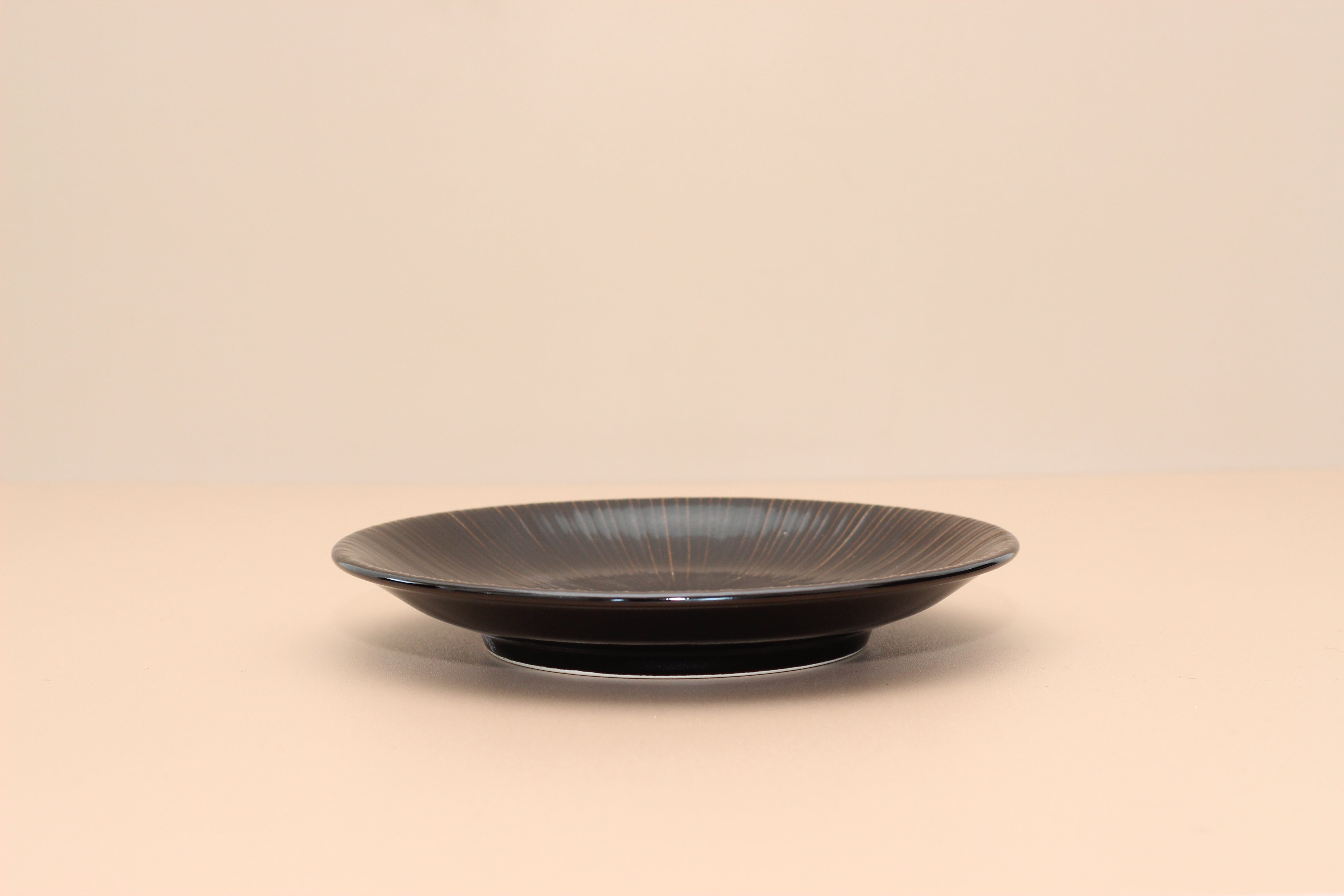 Showa Seito | Negoro | KURO-TENMOKU Plate