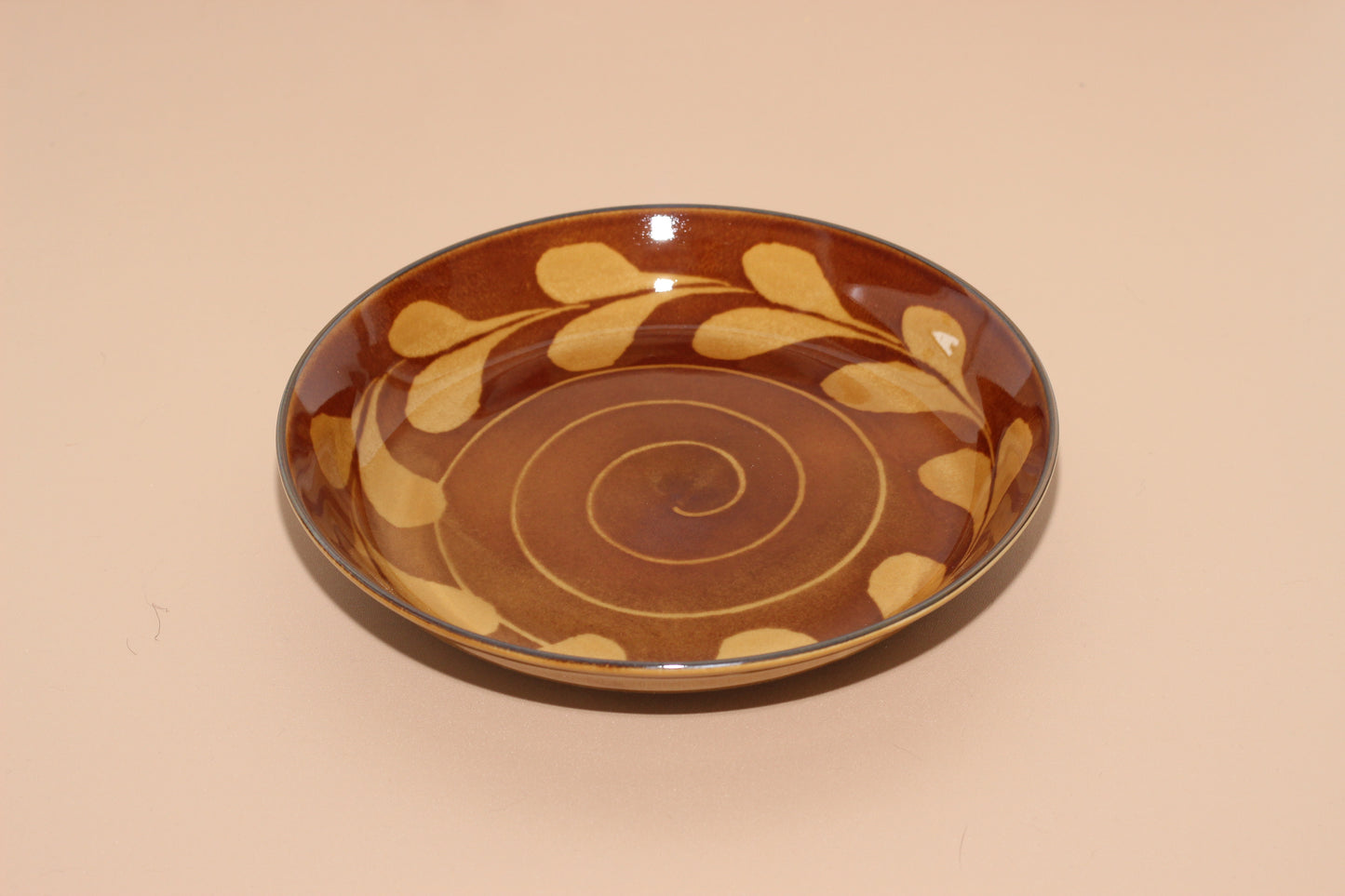 Table Talk Presents | Slipware Plates Box (Set of 5)