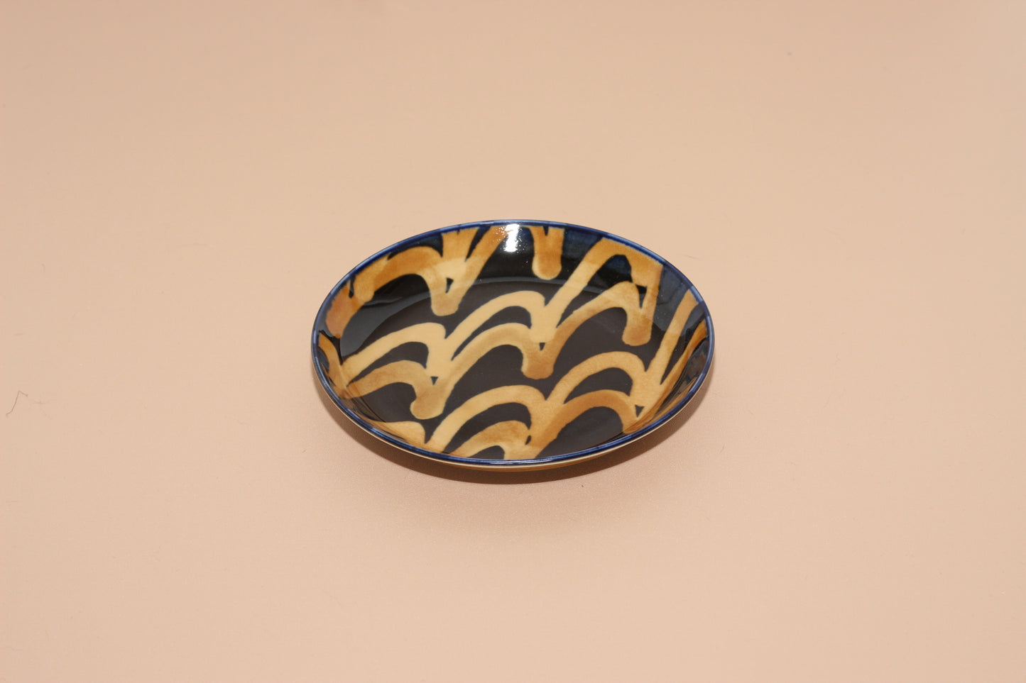 Table Talk Presents | Slipware Medium Plates Box (Set of 5)