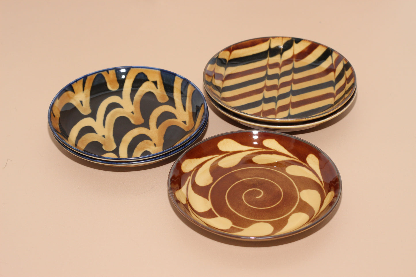 Table Talk Presents | Slipware Medium Plates Box (Set of 5)